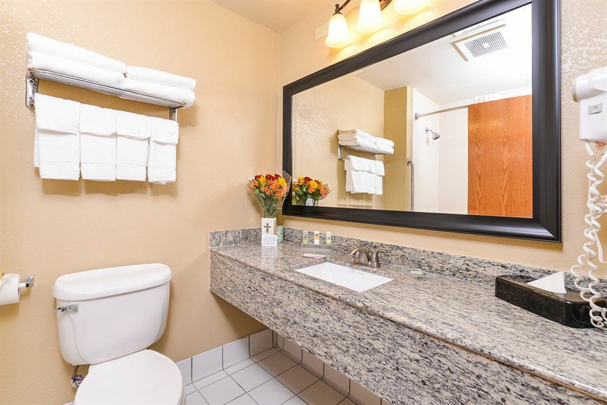 Country Inn & Suites By Radisson, Billings, Mt מראה חיצוני תמונה